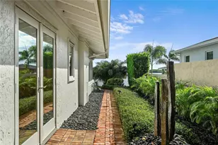 1215 Commodore Dr, New Smyrna Beach, FL 32168 - Photo 36