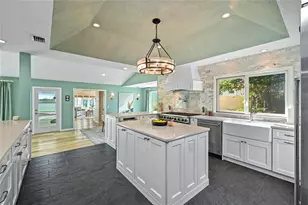1215 Commodore Dr, New Smyrna Beach, FL 32168 - Photo 28