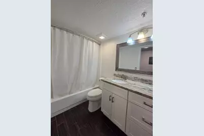 530 E Central Boulevard #604, Orlando, FL 32801 - Photo 16
