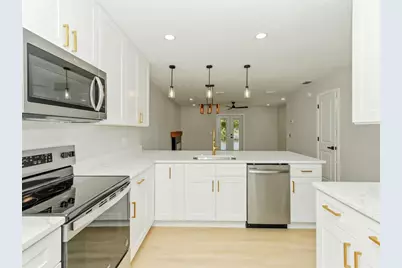 3058 Graceland Court, Orlando, FL 32812 - Photo 10