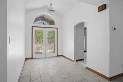 112 Augusta Circle, Saint Cloud, FL 34769 - Photo 2