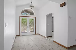 112 Augusta Cir, Saint Cloud, FL 34769 - Photo 2