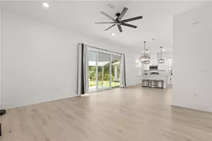 2137 Brighton Ln, Orlando, FL 32817 - Photo 10