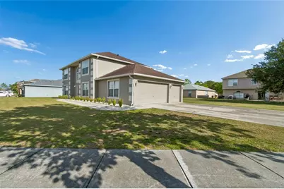 2789 Woodland Creek Loop, Kissimmee, FL 34744 - Photo 2