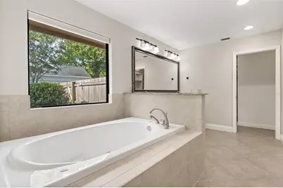 5321 Foxshire Court, Orlando, FL 32819 - Photo 18