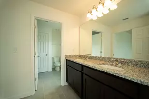 1673 Swan Swim Dr, Davenport, FL 33837 - Photo 4