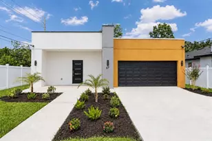 67 W 10th St, Apopka, FL 32703 - Photo 2