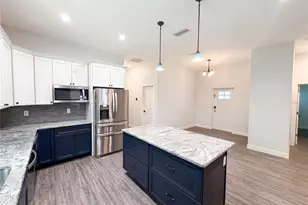 2700 Westside Dr, Leesburg, FL 34748 - Photo 2