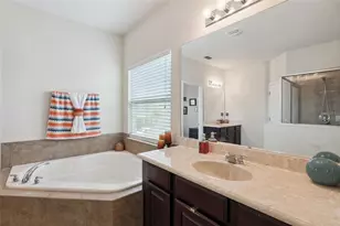 4750 Cypress Forest Ln, Saint Cloud, FL 34772 - Photo 18