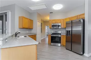 421 Peppermill Cir, Kissimmee, FL 34758 - Photo 6