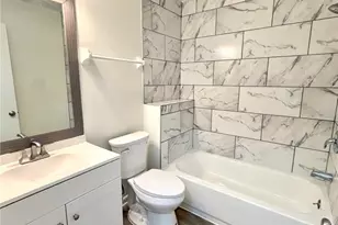 4351 Sandhurst Dr, Orlando, FL 32817 - Photo 24