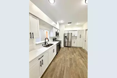 4351 Sandhurst Drive, Orlando, FL 32817 - Photo 12