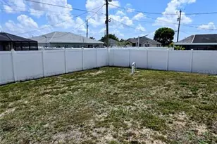 706 NW 1st Ln, Cape Coral, FL 33993 - Photo 26
