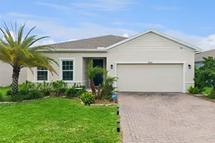 2106 Havasu Falls Dr, Deland, FL 32724 - Photo 2