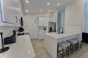 154 Castlemain Cir, Davenport, FL 33897 - Photo 4
