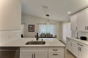 154 Castlemain Cir, Davenport, FL 33897 - Photo 10