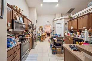 16230 NW 53rd St, Morriston, FL 32668 - Photo 10
