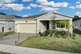 3087 Camden Wy, Davenport, FL 33837 - Photo 1