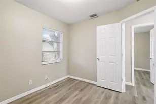 6014 S 6th St, Tampa, FL 33611 - Photo 26