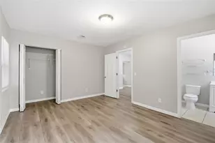 6014 S 6th St, Tampa, FL 33611 - Photo 30