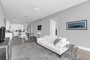 150 E Robinson St, Orlando, FL 32801 - Photo 10