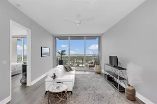 150 E Robinson St, Orlando, FL 32801 - Photo 8