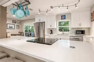 304 E Jersey St, Orlando, FL 32806 - Photo 6