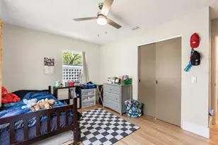 304 E Jersey St, Orlando, FL 32806 - Photo 16
