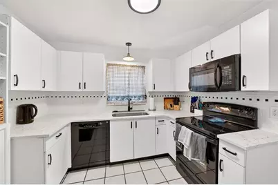 1086 Martin Boulevard, Orlando, FL 32825 - Photo 8