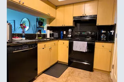 322 E Central Boulevard #714, Orlando, FL 32801 - Photo 8