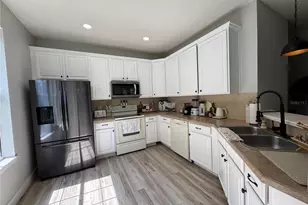 7544 Red Mill Cir, New Port Richey, FL 34653 - Photo 12