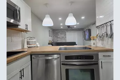 2850 N Powers Drive #83, Orlando, FL 32818 - Photo 6