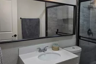 2850 N Powers Dr, Orlando, FL 32818 - Photo 16