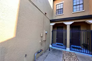 2342 Aloha Bay Ct, Ocoee, FL 34761 - Photo 2
