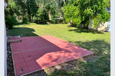 3910 E Ellicott Street, Tampa, FL 33610 - Photo 16
