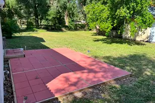 3910 E Ellicott St, Tampa, FL 33610 - Photo 16