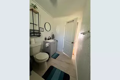 3910 E Ellicott Street, Tampa, FL 33610 - Photo 12