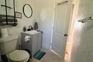 3910 E Ellicott St, Tampa, FL 33610 - Photo 12