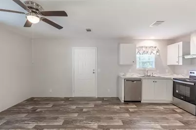 26721 Chippewa Trail, Brooksville, FL 34601 - Photo 18