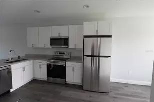 17196 Bonnie Ave, Port Charlotte, FL 33954 - Photo 6