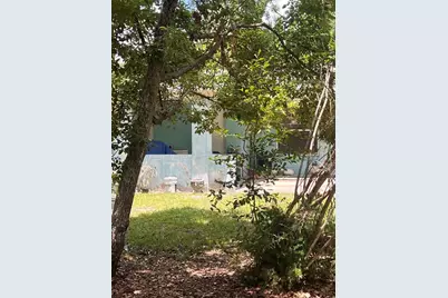 1078 N Gertrude Court, Daytona Beach, FL 32117 - Photo 2