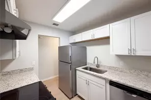 4406 Lenox Blvd, Orlando, FL 32811 - Photo 2