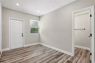 8403 N 46th St, Tampa, FL 33617 - Photo 34