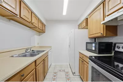 4800 S Semoran Boulevard #107, Orlando, FL 32822 - Photo 8