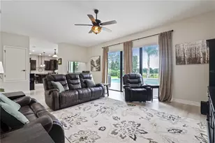 32628 View Haven Ln, Sorrento, FL 32776 - Photo 14