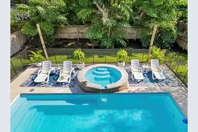 313 Crystal Beach Avenue, Crystal Beach, FL 34681 - Photo 50