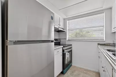 1221 Drew Street #A5, Clearwater, FL 33755 - Photo 14