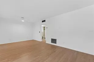 1221 Drew St, Clearwater, FL 33755 - Photo 8