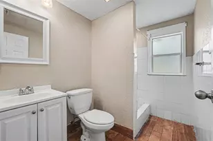 828 E 145th Ave, Tampa, FL 33613 - Photo 18