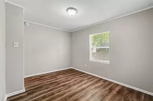 828 E 145th Ave, Tampa, FL 33613 - Photo 16